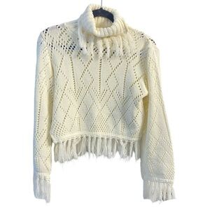 Que Ivory Knit Turtleneck Long Sleeve Sweater With Fringe Detailing Size S/M